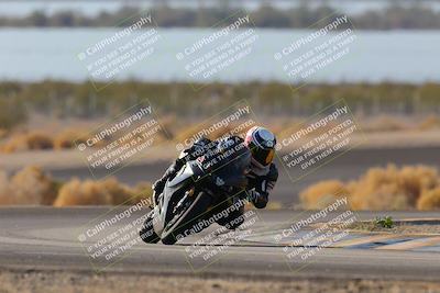 media/Dec-18-2022-SoCal Trackdays (Sun) [[8099a50955]]/Turn 14 (940am)/